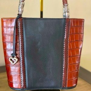 Brighton Shoulder Bag Purse Leather, Bucket Bag Double Handles.